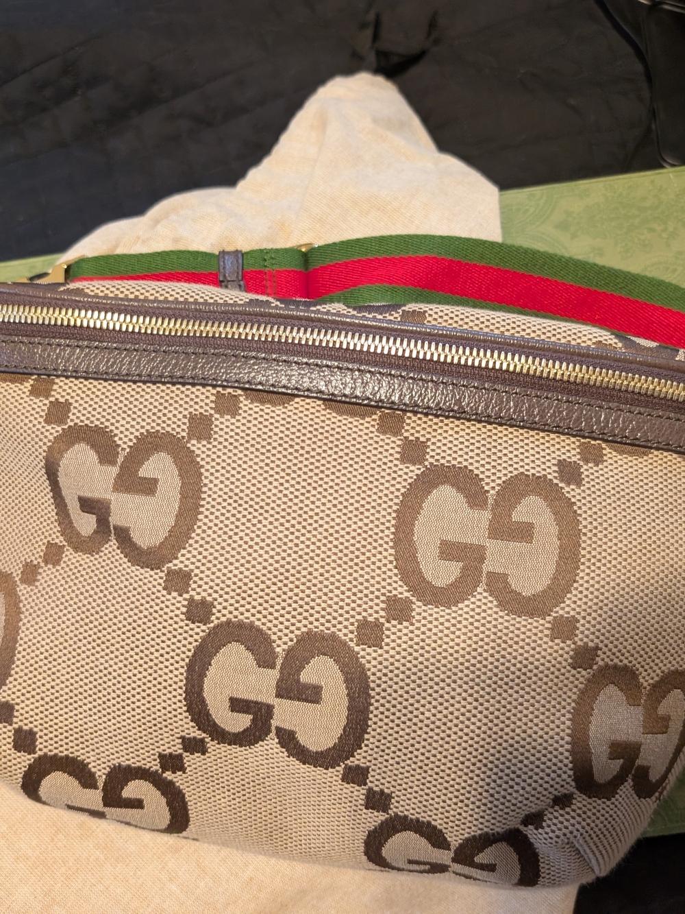 Authentic Gucci Men’s Beige GG Canvas Belt Bag with Green-Red Web - Picture 1 of 4
